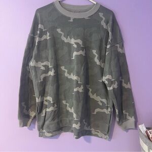 American Eagle Camo Crewneck Sweatshirt